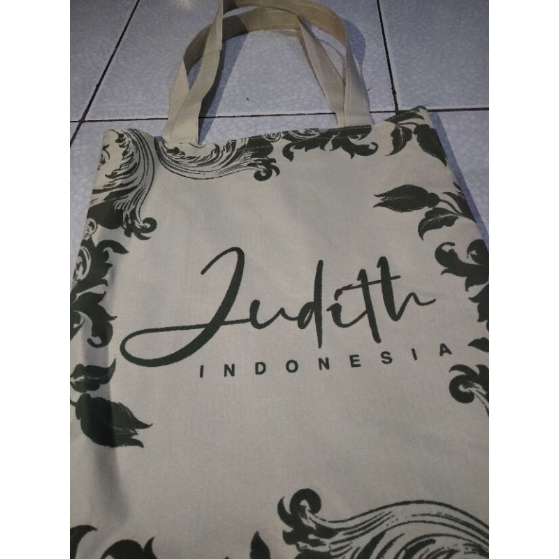 Judith indo bag