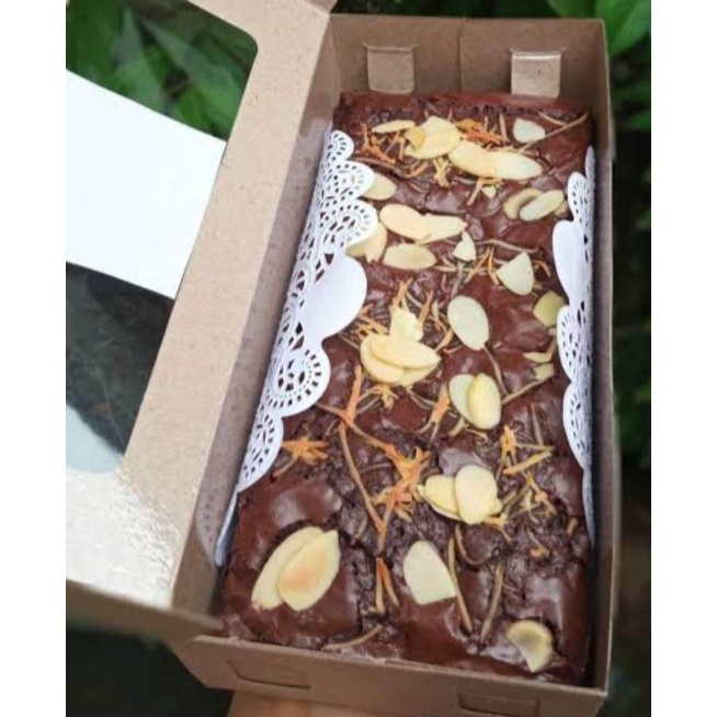 

BROWNIES PANGGANG COKLAT LEZAT