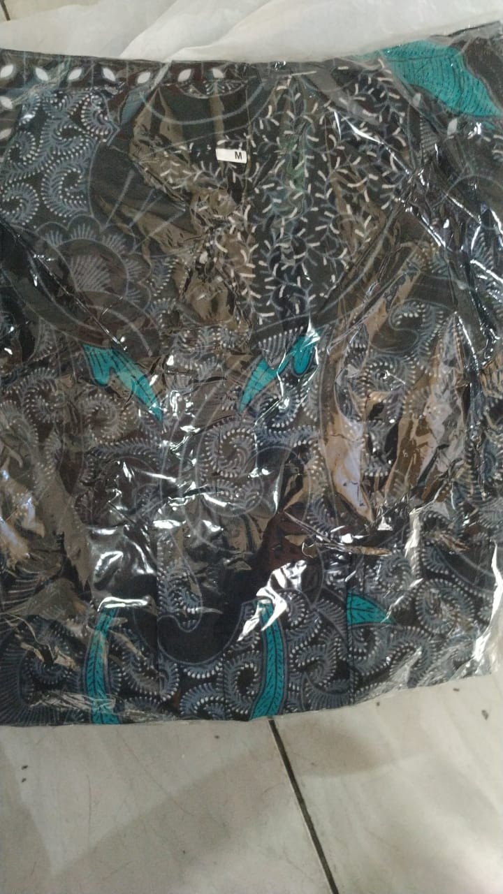 Batik Couple Keluarga Sania Ruffle Ori Ndoro Jowi Dnt Couple Batik Sarimbit Motif Dimensi Abu