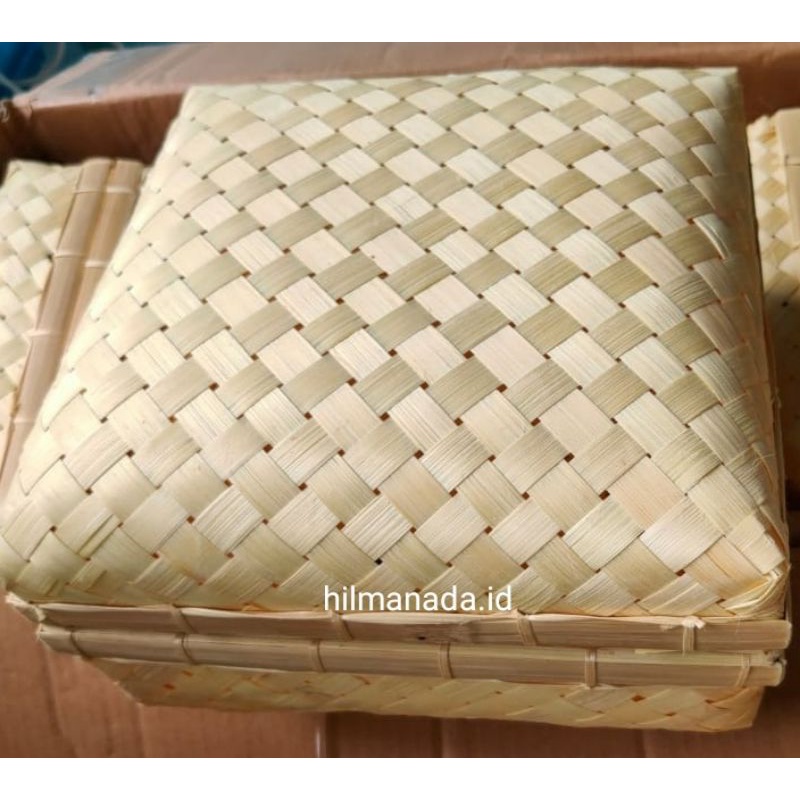 

sokase bambu (non gagang) | hampers lebaran | tempat penyajian