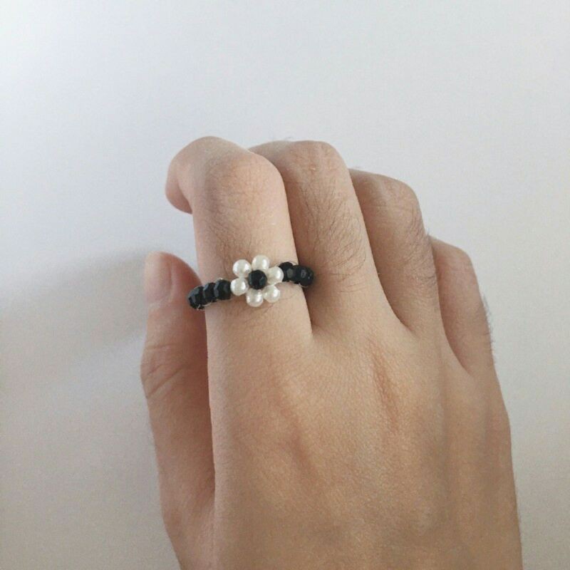 Cincin mute Bunga / Candy Glow Road Lamp Fan's Beads Ring /Cincin manik manik