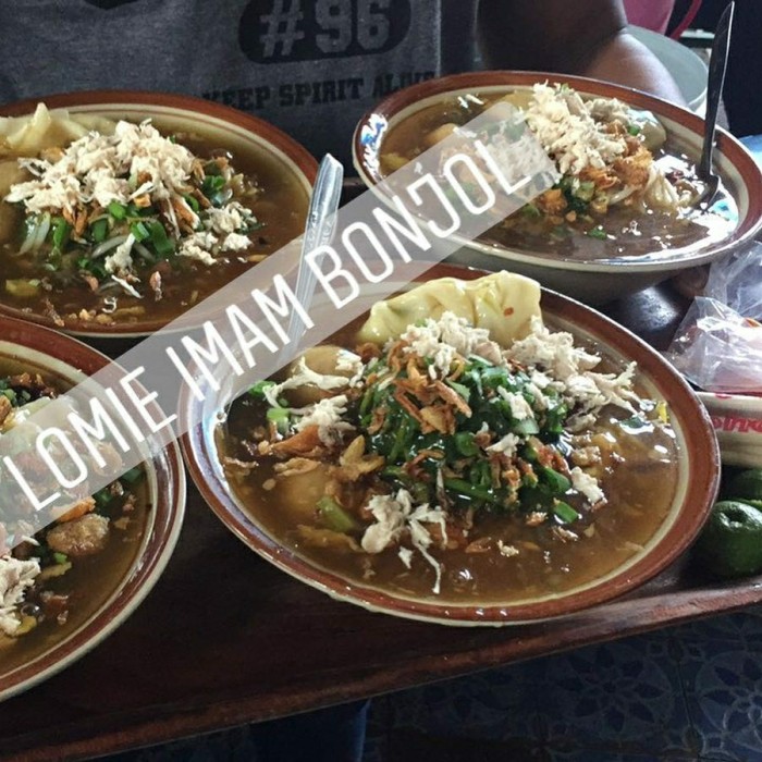 

LOMIE IMAN BONJOL BANDUNG