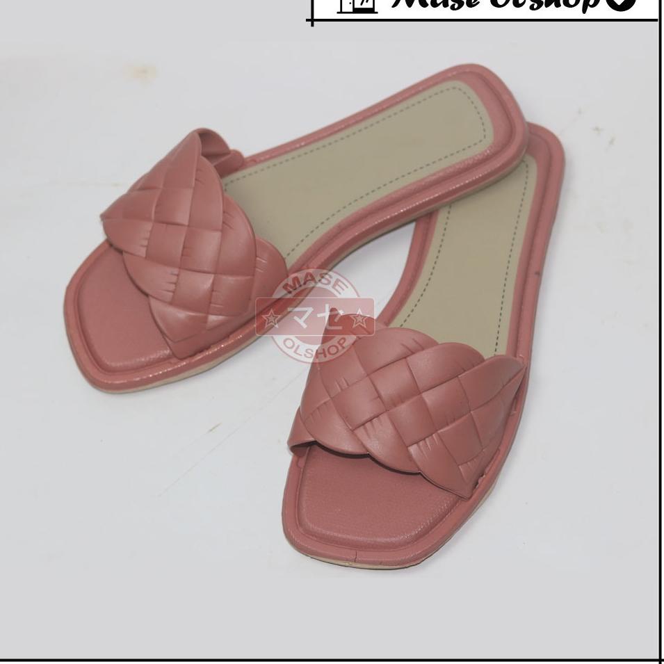 (MENARIK) Sandal Slop Wanita Murah Bahan Karet Boloni Gisel