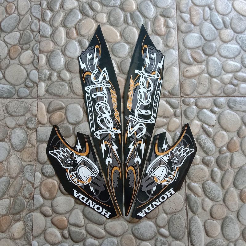 (COD) STIKER/STRIPING MOTOR HONDA BEAT STREET HITAM DOFF