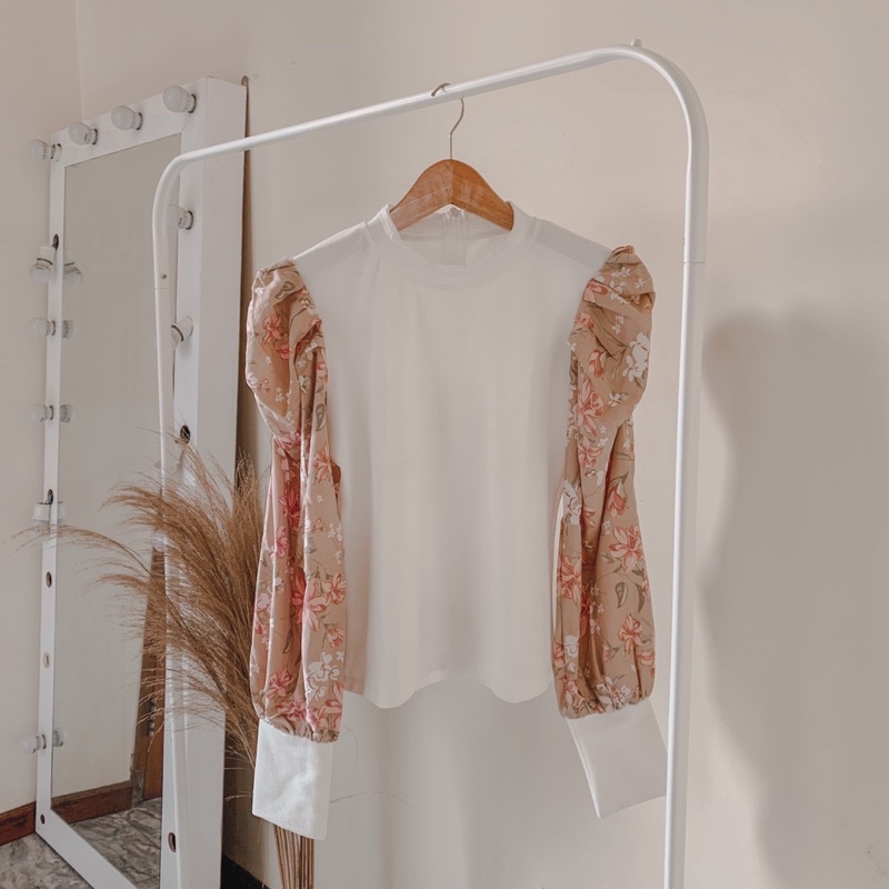 Puff Blouse Atasan Wanita Kemeja Lengan Balon Import Hijab