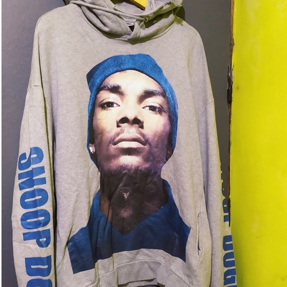 Snoop Dogg Vetements Hoodie Preloved Warna Grey Size Oversize