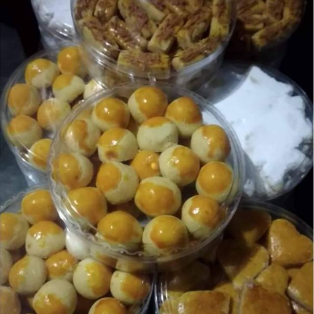 

Aneka Kue kering Asli rumahan