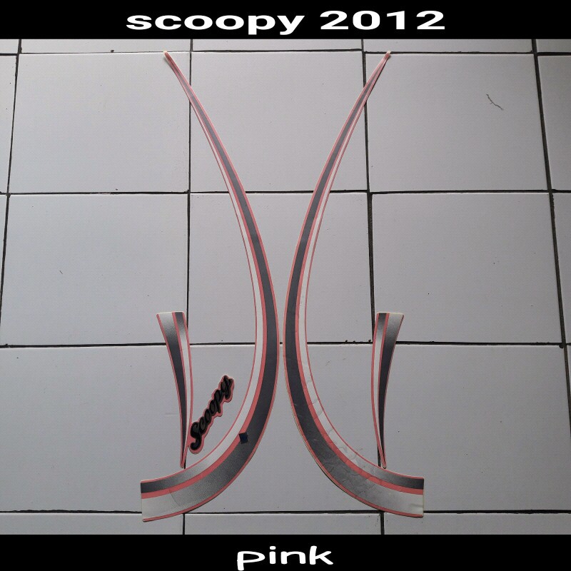 sticker motor scoopy 2012 pink