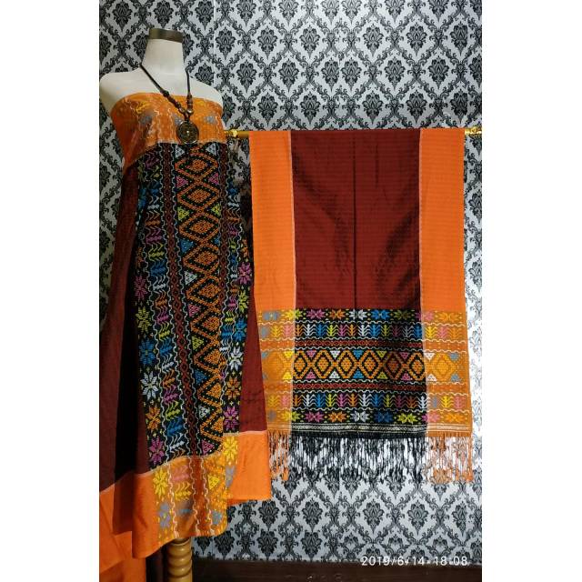 Songket Semi sutra wajik sisi motif angkola