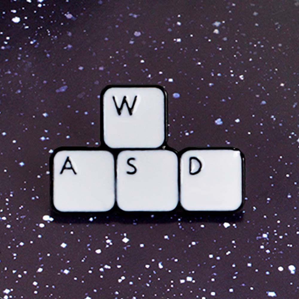 [Elegan] Bros Keyboard Hadiah Lucu Untuk Wanita Pria Aksesoris Perhiasan Kerah Bros Travel Commemorative Keyboard Komputer Kerah Pin Enamel Pin