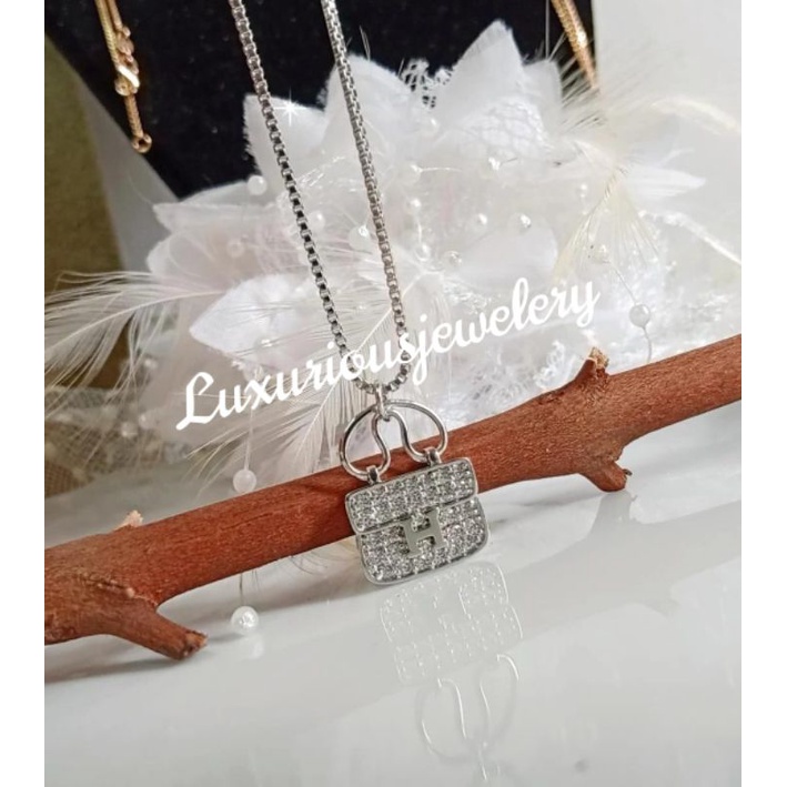 Kalung tas Replika Berlian