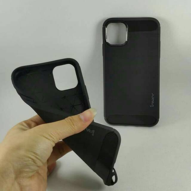 Casing Softcase Ipaky Carbon Iphone 11/Iphone 6.1 case hitam