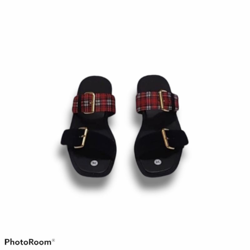 Sandal Wanita milano ban2 kotak merah/sandal flat/sandal wanita