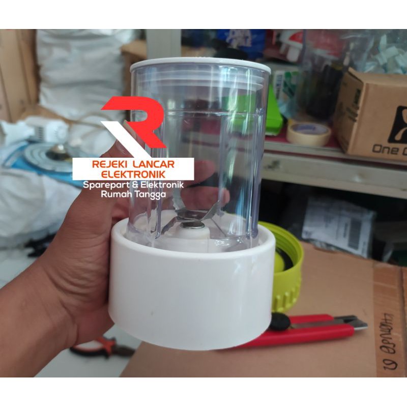 Gelas bumbu blender maspion Model tanpa pengunci