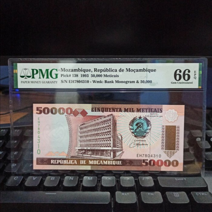Uang kuno Asing Mozambique 50000 Meticais Banknote Sertifikat PMG