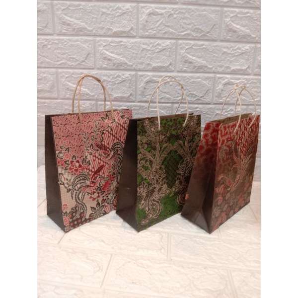 

paper bag/tentengan kertas/paper bag ukuran 20x23x7