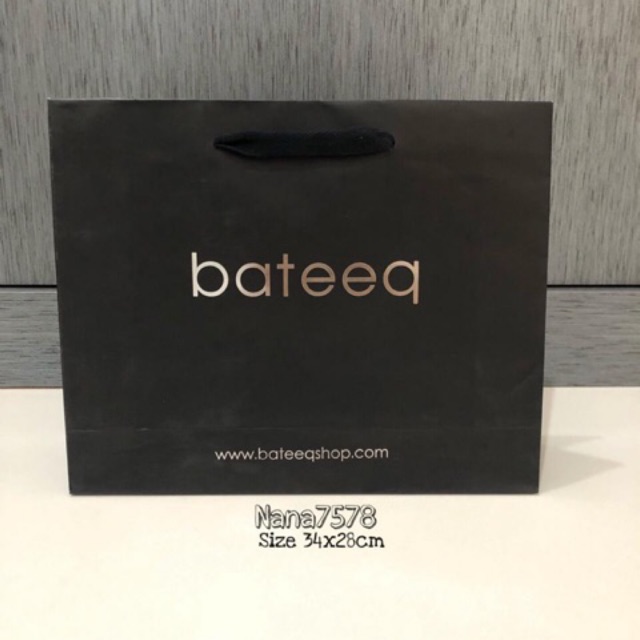

Bateeq paperbag M