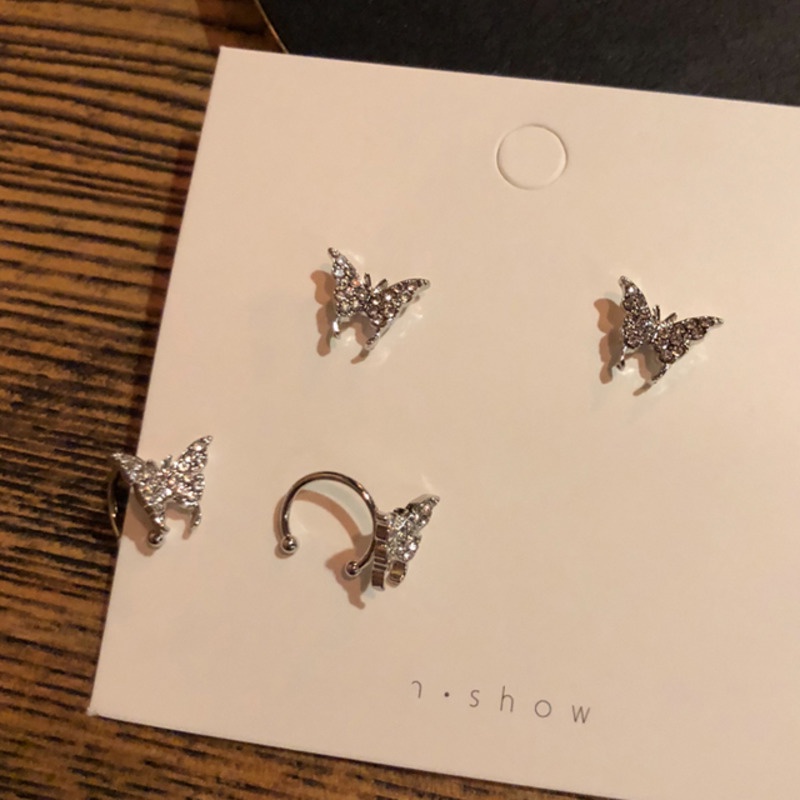 Butterfly Anting Klip Desain Kupu-Kupu Gaya Simple Serbaguna Untuk Aksesoris