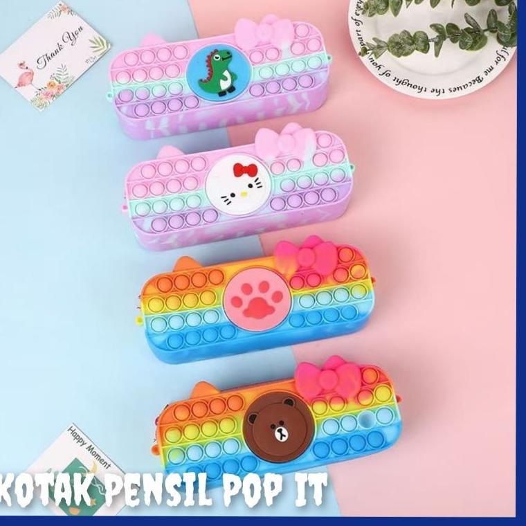 

j63... KOTAK PENSIL POP IT KARAKTER KOTAK PENSIL POP IT PELANGI DAN MAKARON