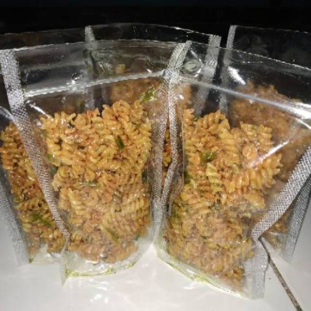 

makaroni spiral sambel rawit asli pedas