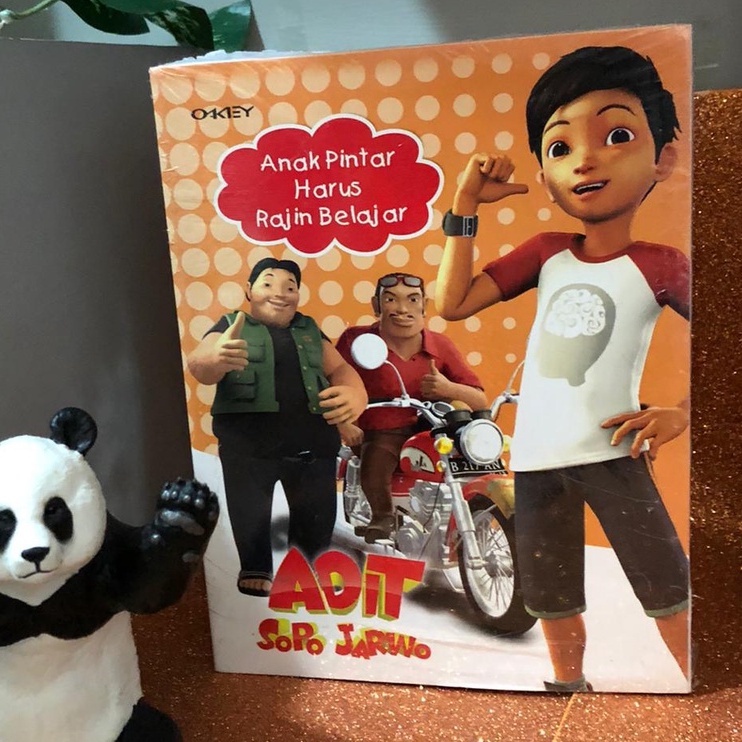 

Gramedia Surabaya - Buku Tulis A5 isi 58 Lembar 10 pcs/pack cover Adit Sopo Jarwo