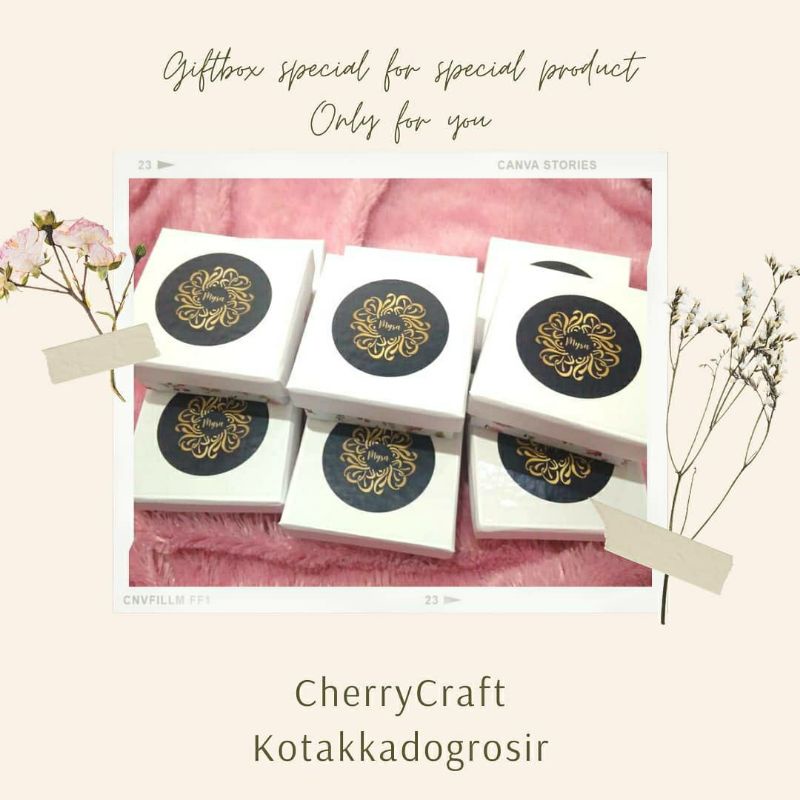 

Box untuk gelang kalung acc emas 7x7x3cm minimal 12pcs