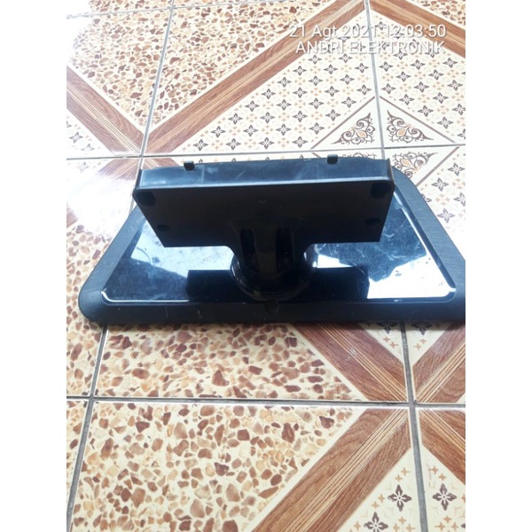 STAND KAKI TV LG 32LN5400 DUDUKAN TV LG