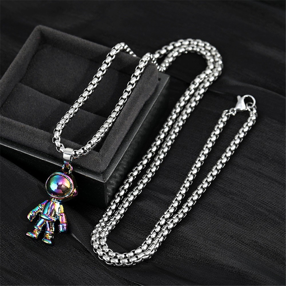 【COD Tangding】Street Color Astronaut Necklace Lovers Astronaut Clavicle Chain Hip Hop Hoodie Pendant Chain