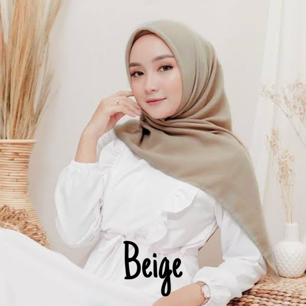 Hijab Segi Empat Bella Square Jilbab Maula Kerudung Bela Square Bahan Polycotton Premium Part 2-Bella Beige