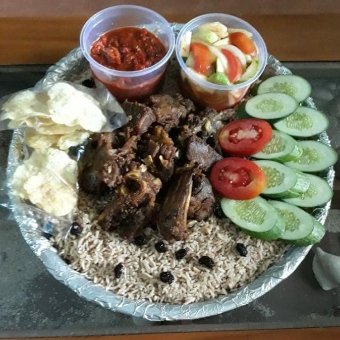 

Nasi Kebuli Nampan ---Termurah---