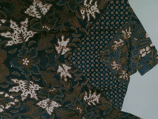 Prastowo Kemeja Batik Pria Lengan Panjang Full Furing Bahan Katun Sragenan