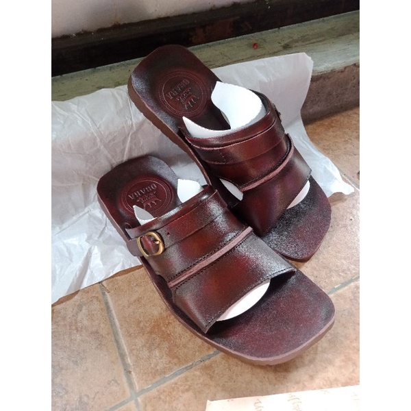 Sandal  pria kulit asli coklat tua 38 39 40 41 42 43 slop sendal cowok dewasa bahan kulit sapi  sol karet kokop original casual murah kekinian 100% terbaru coklat berkualitas