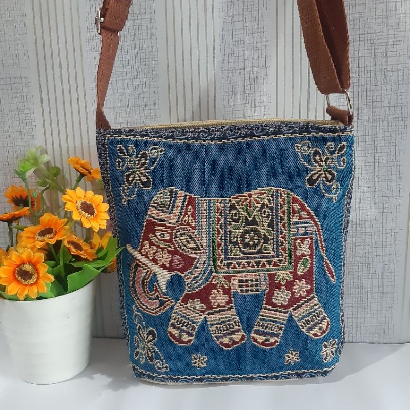 TERMURAH  Tas thailand import dari thailand gambar owl & gajah khas thailand Lucu 2 Resleting