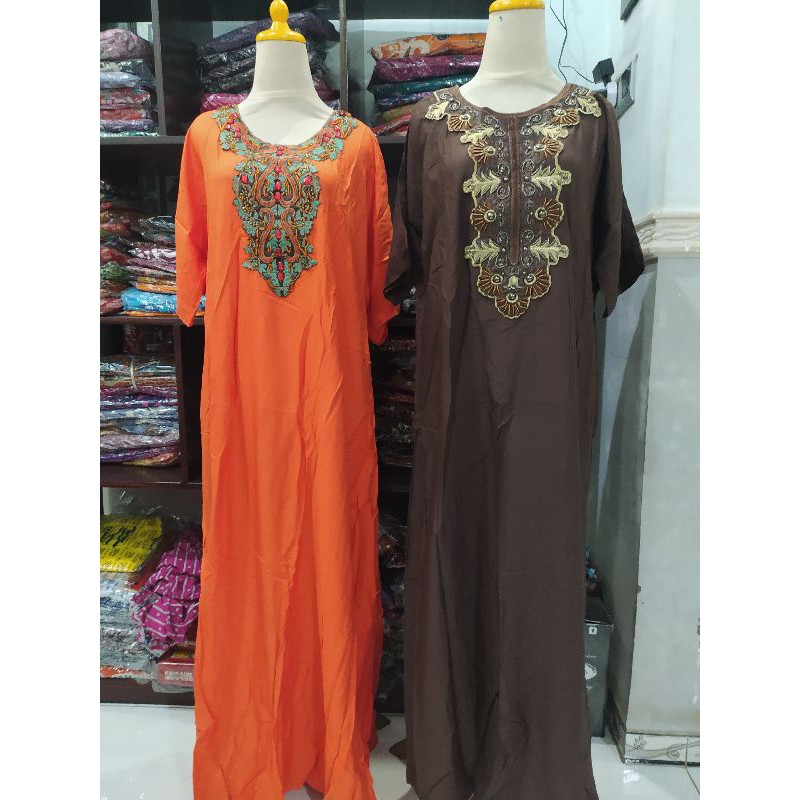 kaftan  Qonita batik Pekalongan
