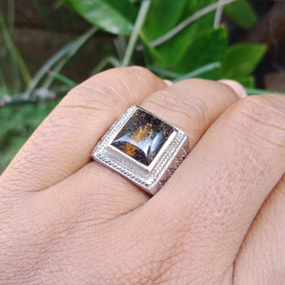 CINCIN BATU FOSIL GALIH ASEM LANGKA MODEL KOTAK MEWAH