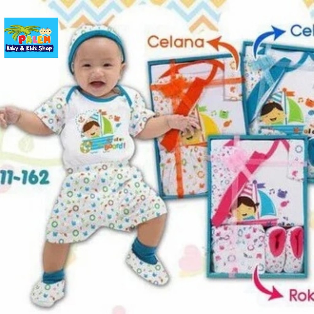 Kiddy Just Baby Set Pakaian Bayi 4in1 11162