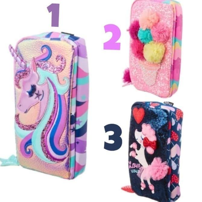

TERMURAH smiggle fave karakter 2 pocker pencil case/TEMPAT PENSIL AESTHETIC/TEMPAT PENSIL ANAK PEREMPUAN/TEMPAT PENSIL LUCU/TEMPAT PENSIL 3D/TEMPAT PENSIL TRANSPARAN/TEMPAT PENSIL LUCU/TEMPAT PENSIL KOREA/TEMPAT PENSIL KAIN/TEMPAT PENSIL KALKULATOR