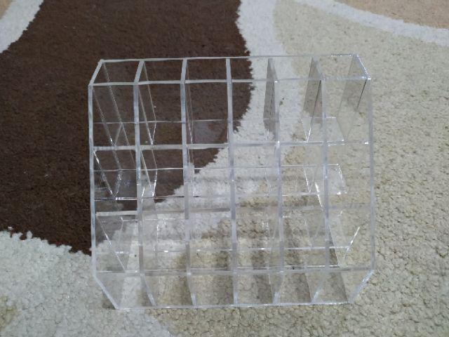 Tempat Lipstik Akrilik,acrylic Display Uk Kotak 2x2cm Isi 24