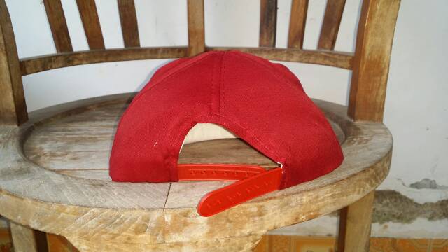 Topi SD warna merah good quality