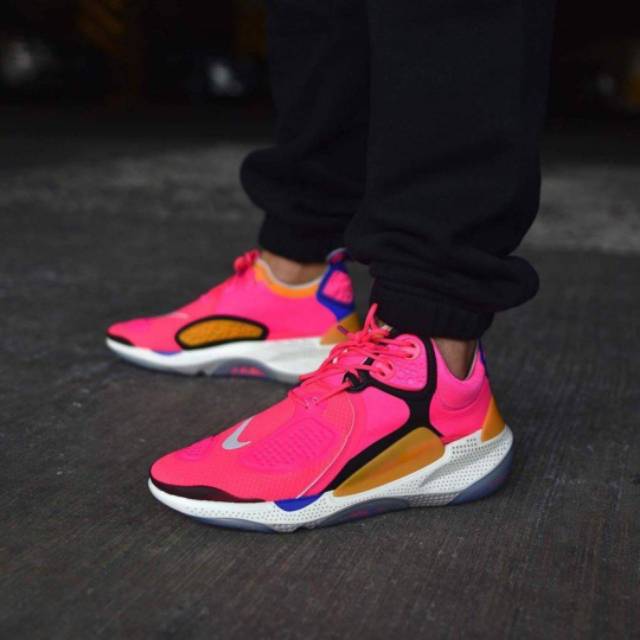 Nike joyride CC3 Setter " hyper pink "