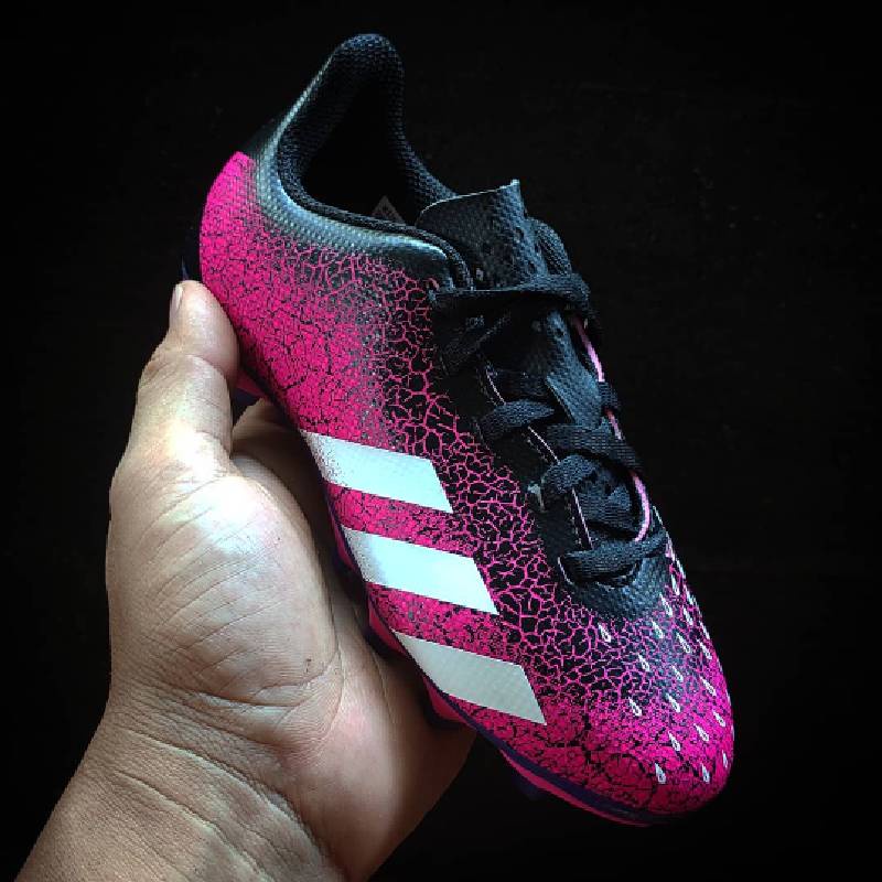 adidas predator freak. 4 fg junior