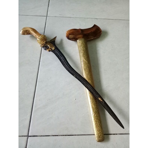 Keris antik unik langkah dhapur naga manglar atau larmongo luk 3 jangkung berpamor udan emas