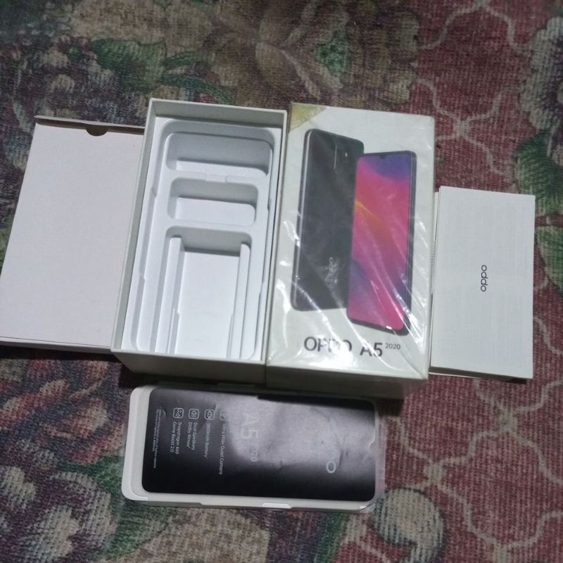 dus box / kotak hp ori oppo A5 2020 lengkap buku garansinya