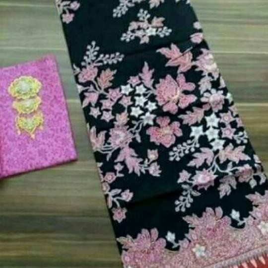Toko Amanah>>> KAIN BATIK PRIMIS MOTIF BUNGA SAKURA PINK DAN EMBOS/ORI PEKALONGAN <<<termurah