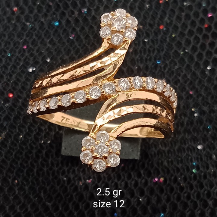 Cincin Emas 17 K - 2.5 gr Kadar 750 - 1954