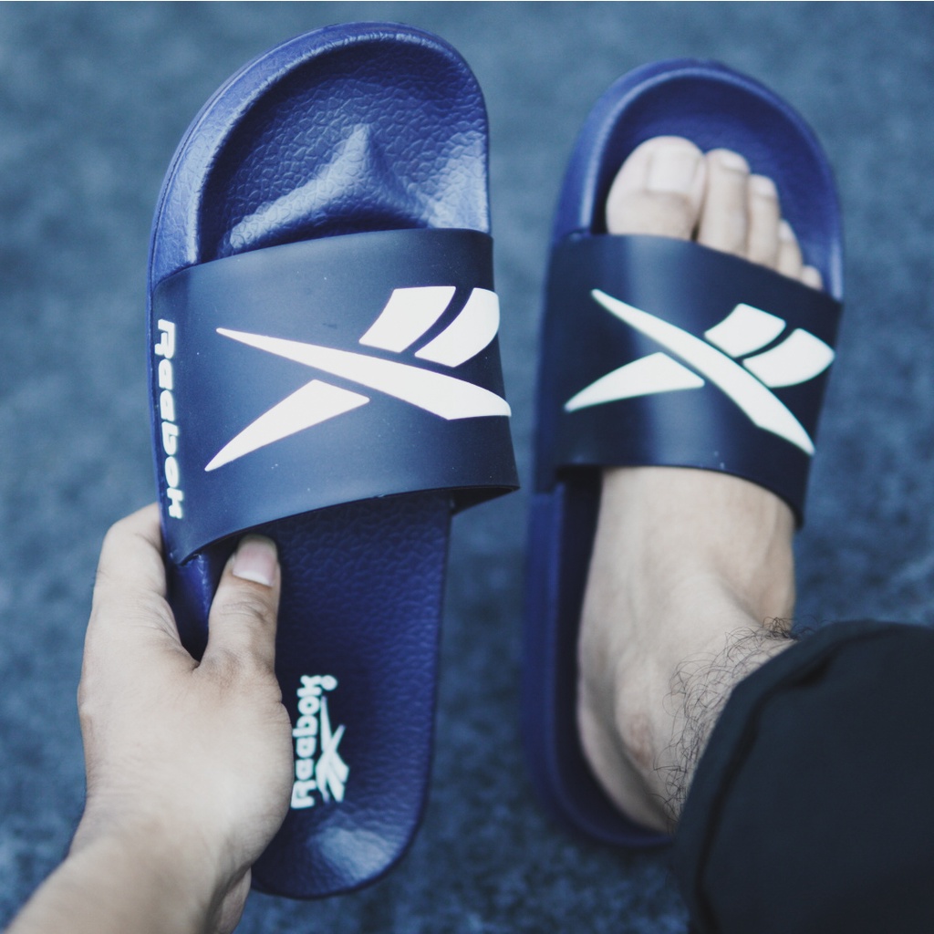 Terbaru!!! Sandal Slide Rebook Karet Hight Quality Nyaman Anti Letoy (gratis ongkir)