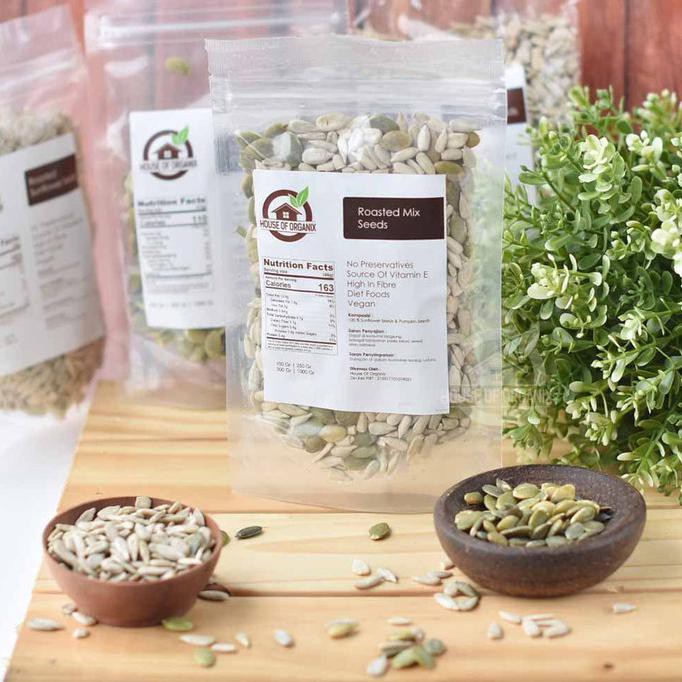 

MURAH PROMO Roasted MIx Sunflower Pumpkin Seeds ( Panggang ) - 500 Gr
