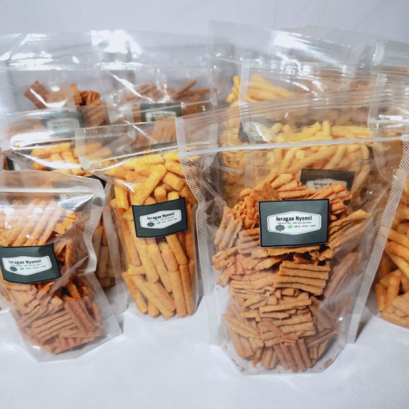

Snack Kiloan 65 - 100 gram Juragan Nyemil