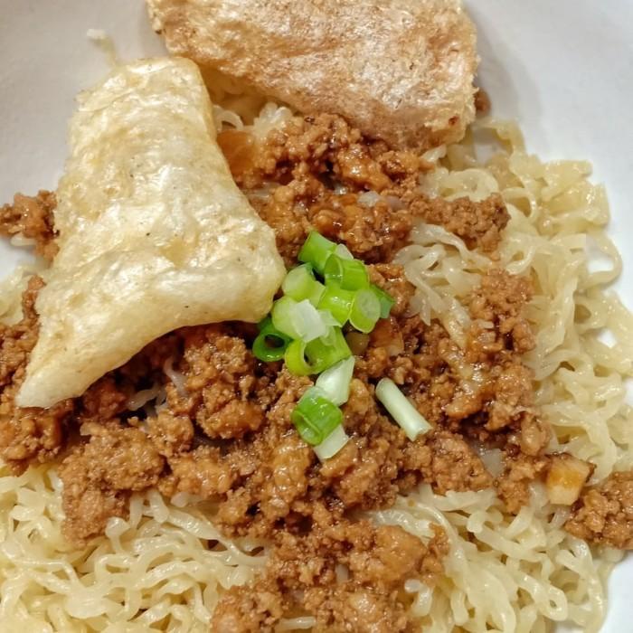 

Pastry | Bakmi Daging Cincang (Vacuum Pack) Kualitas Terbaik