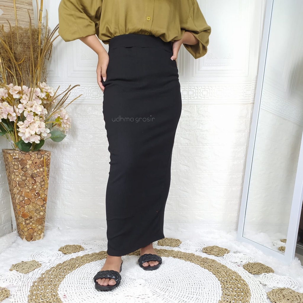 ROK SPAN PANJANG BAHAN RAJUT KNIT